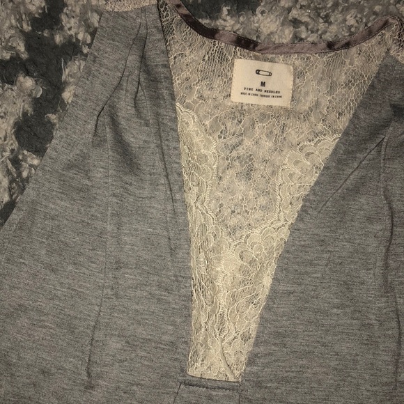 Pins and Needles gray tank with lace detail - Picture 2 of 5